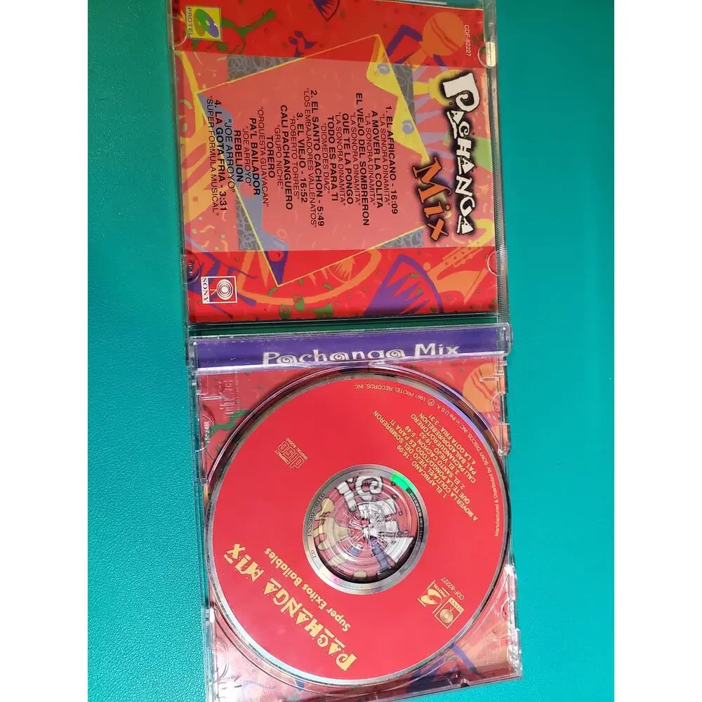 Pachanga Mix Latin (US Version, CD)